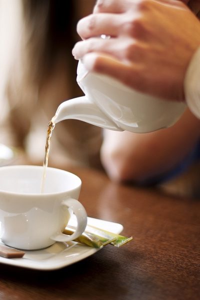 Çay servis ve temizlik elemanı nedir?